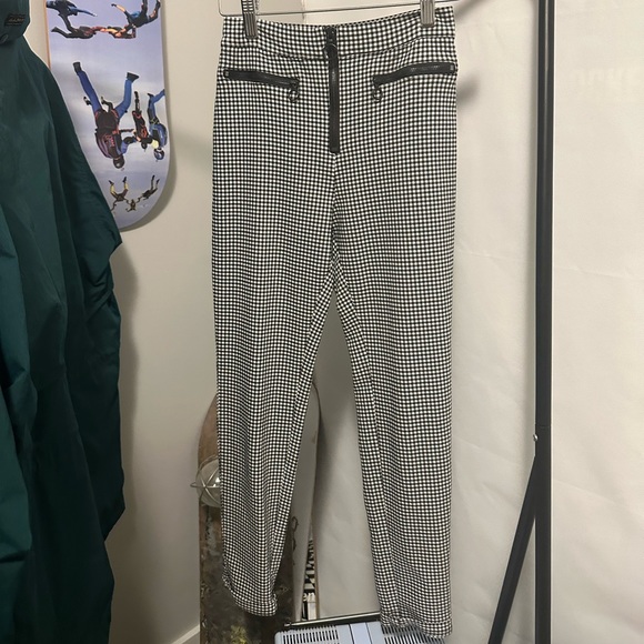 Urban Outfitters pants - Picture 2 of 2